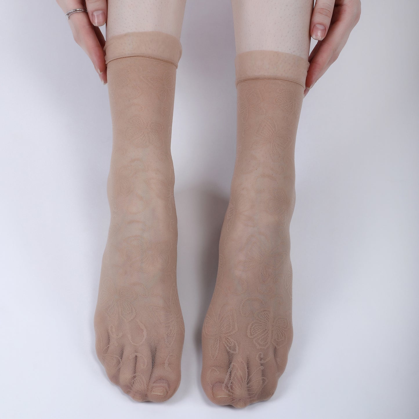 Butterfly Pattern Sheer Ankle Socks-Skin