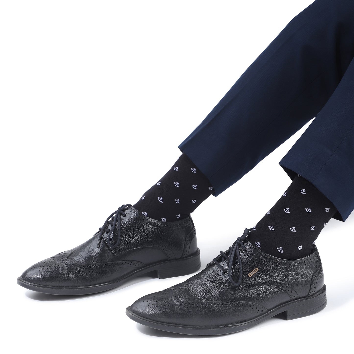 Men Seamless Crew Length Socks-Black