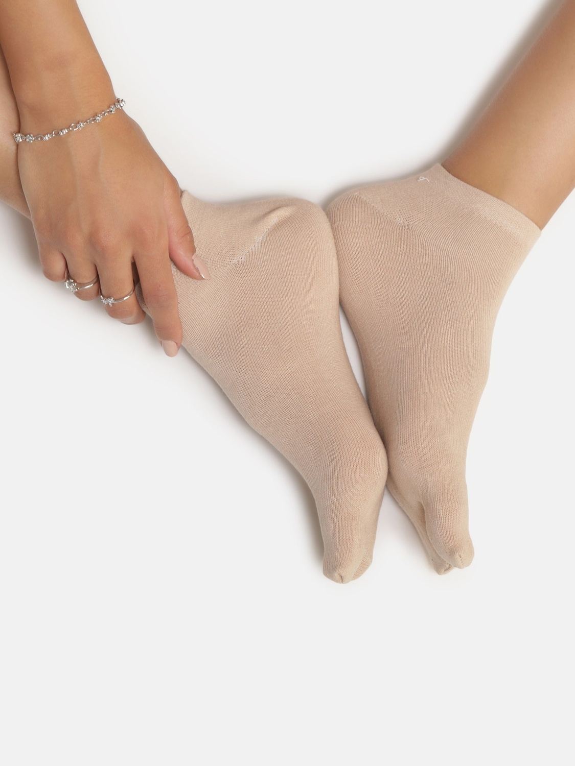 Sneaker Thumb Socks - Skin