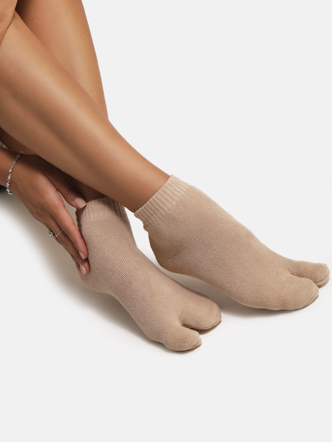 Terry Thumb Socks - Skin