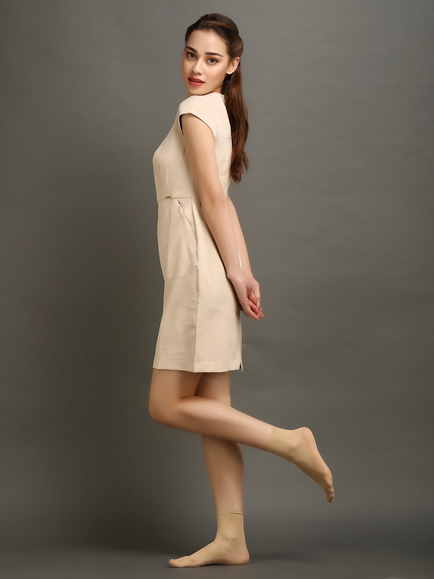 Sheer Ankle Socks- Skin
