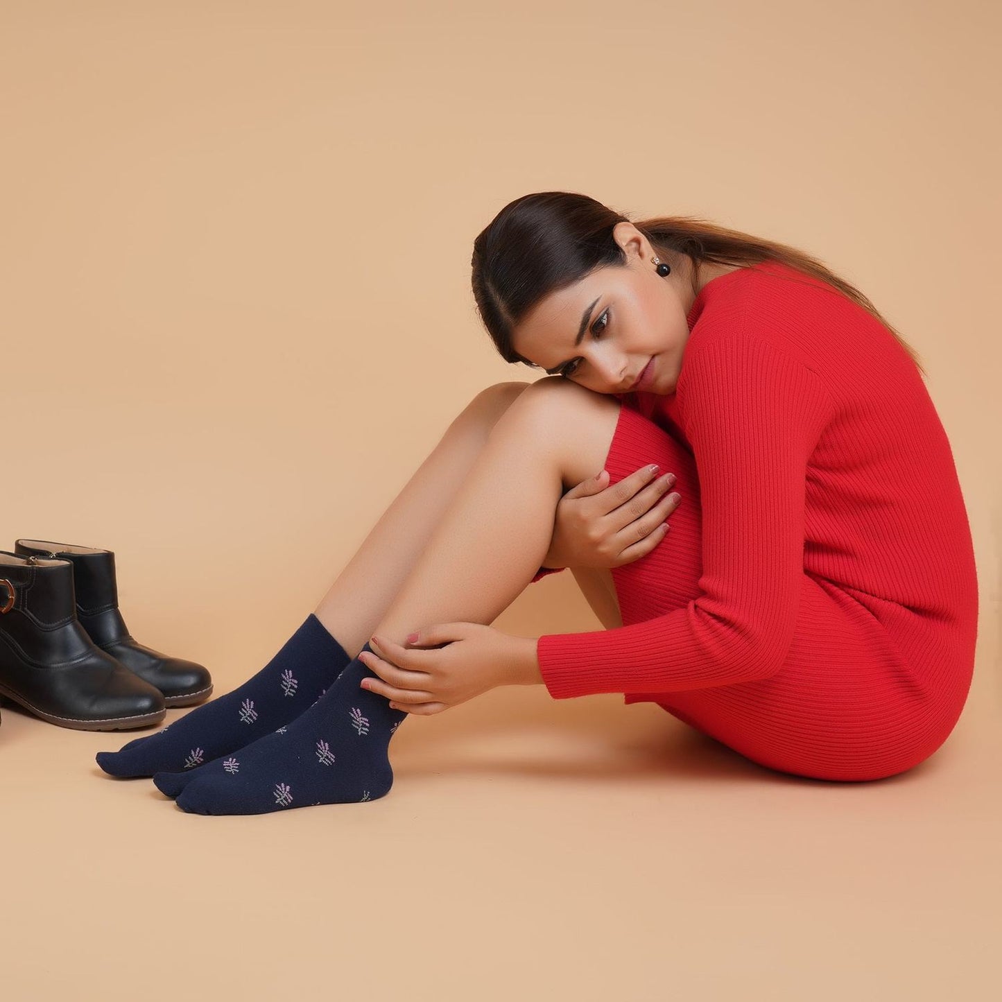 Leaf Pattern Ankle Thumb Socks (Navy Blue)