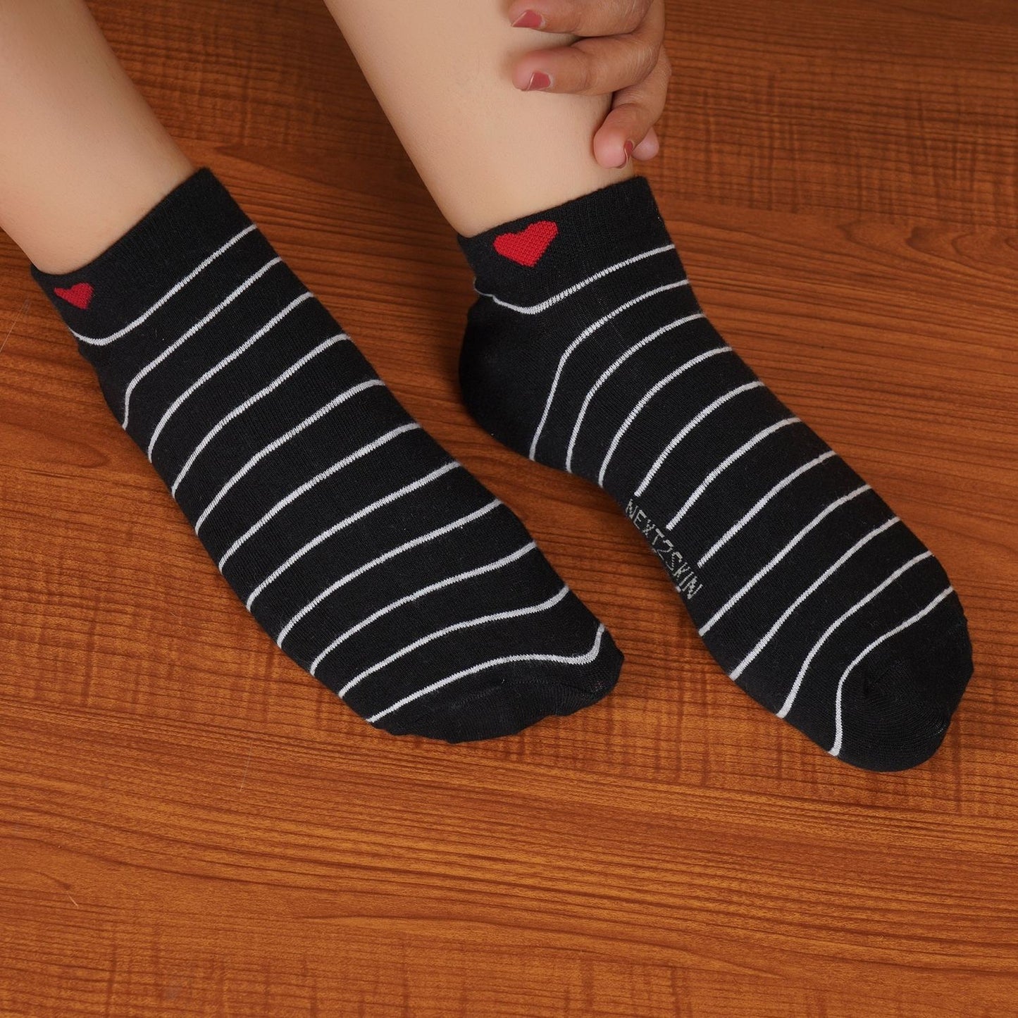 Striped Sneaker Socks (Black)