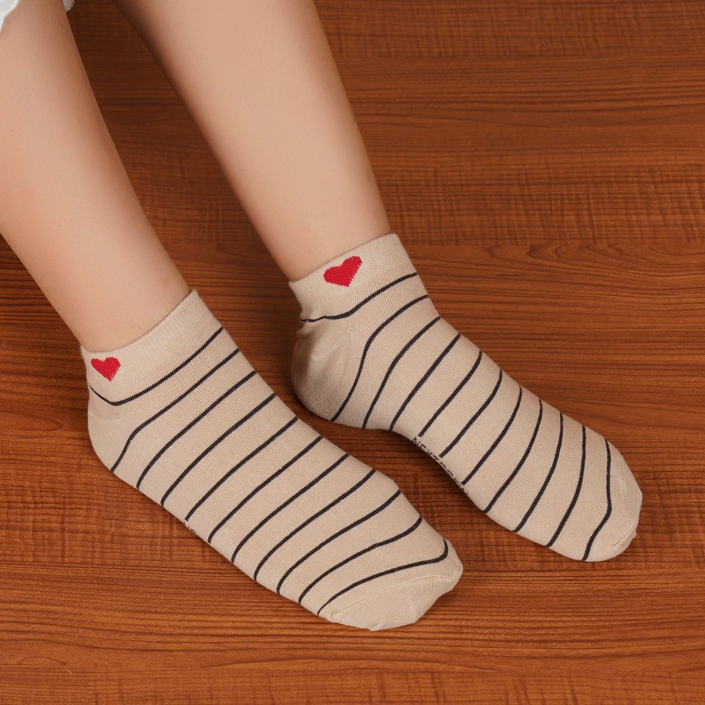 Striped Sneaker Socks (Skin)