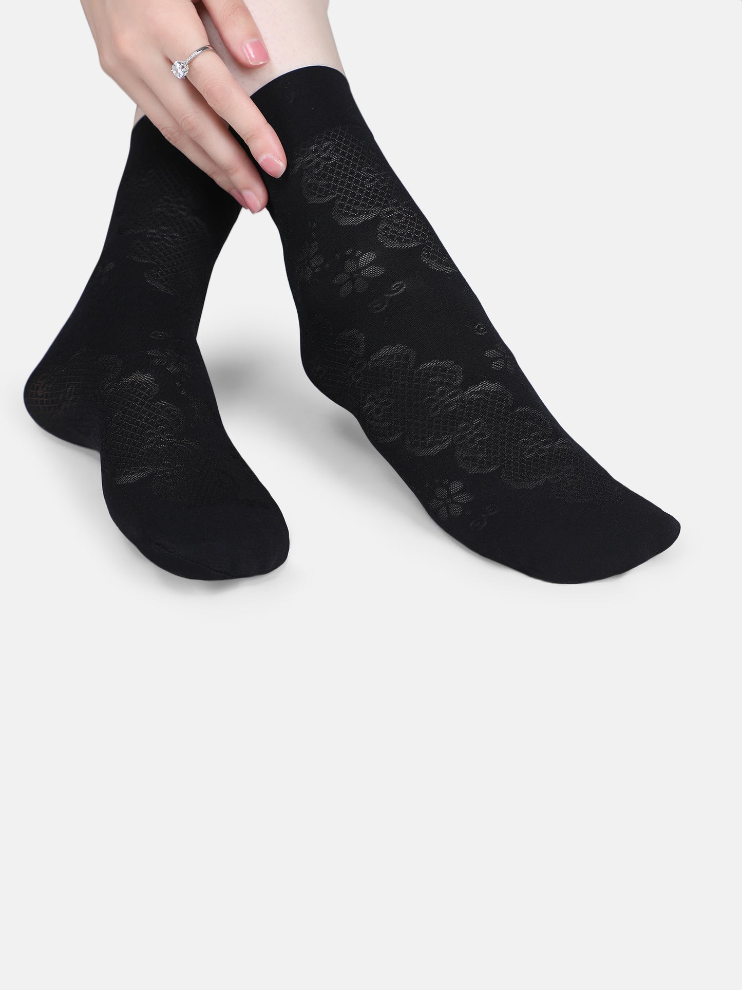 Women Nylon Opaque Ankle Length Socks Without Thumb, Mix Pattern Soft & Stretchable (Black/Skin)
