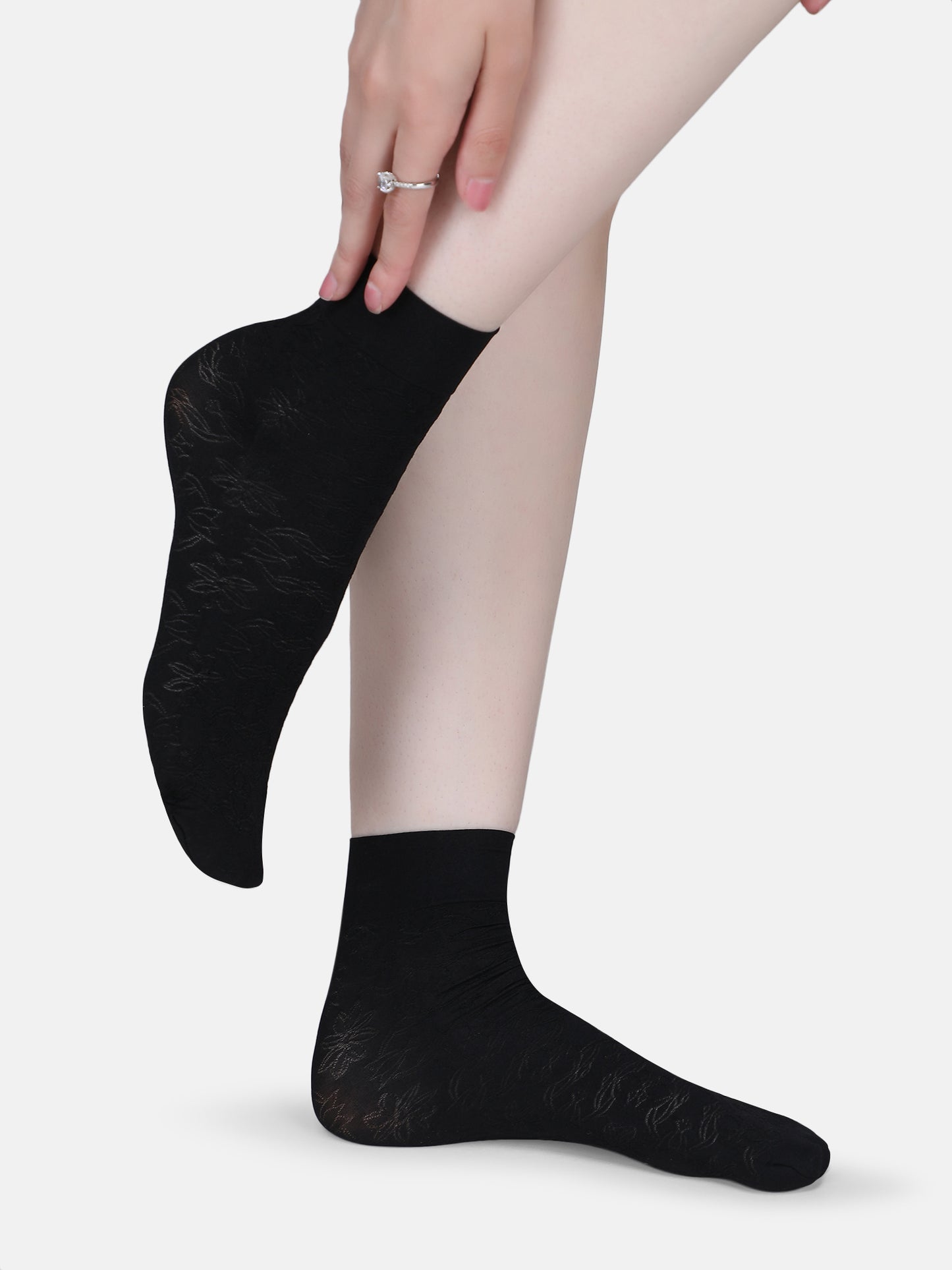 Women Nylon Opaque Ankle Socks Without Thumb Soft, Stretchable Floral Pattern (Black/Skin)