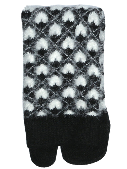 Women Woollen Ankle Thumb Socks with Heart Pattern-Black