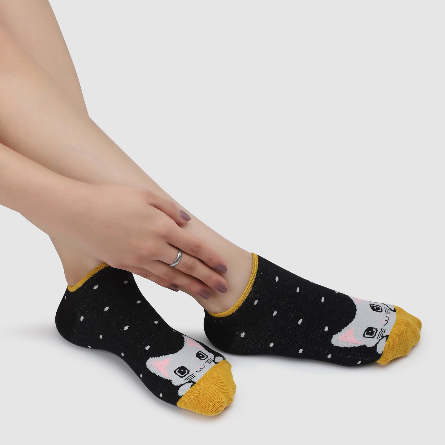 Kitten Sneaker Socks-Black