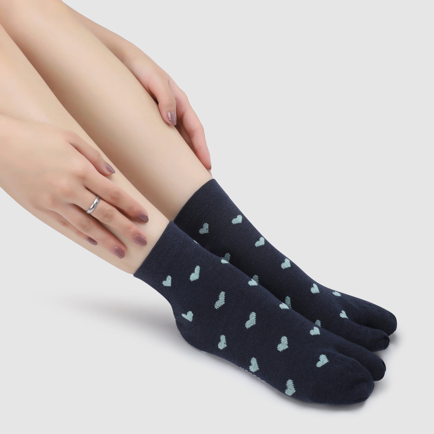 Little Hearts Ankle Thumb Socks-Blue