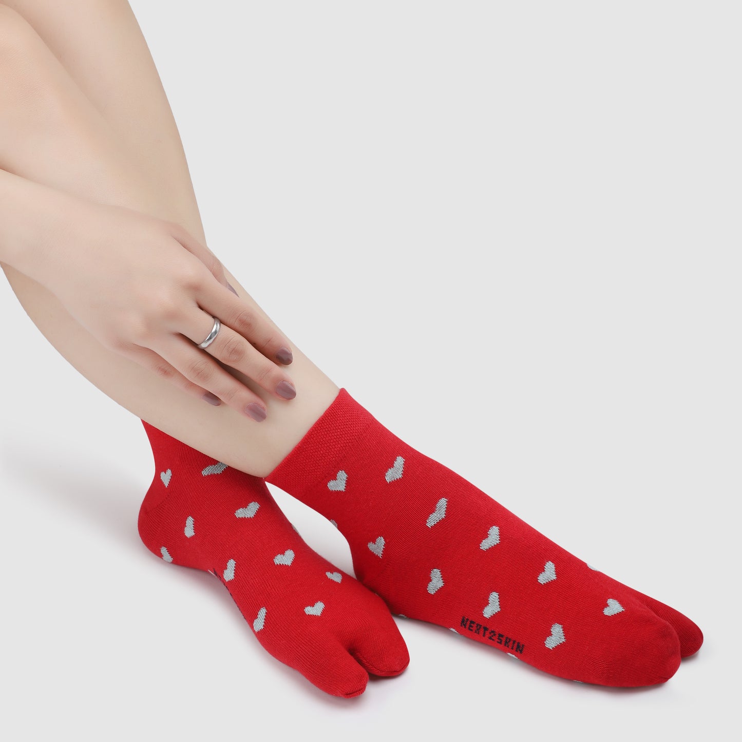 Little Hearts Ankle Thumb Socks-Red
