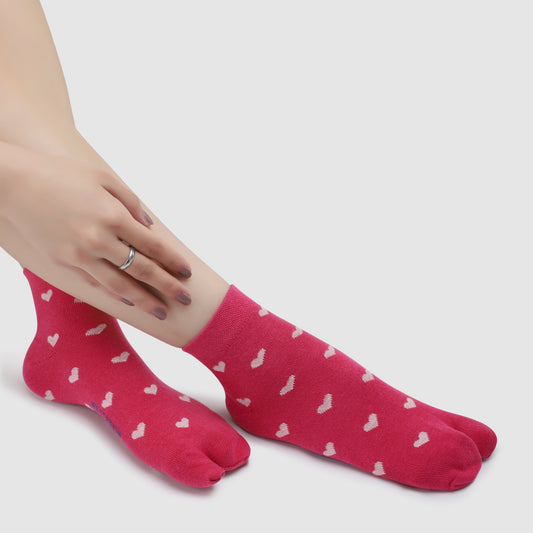 Little Hearts Ankle Thumb Socks-Pink