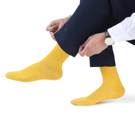 Men Crew Length Seamless Socks-Yellow