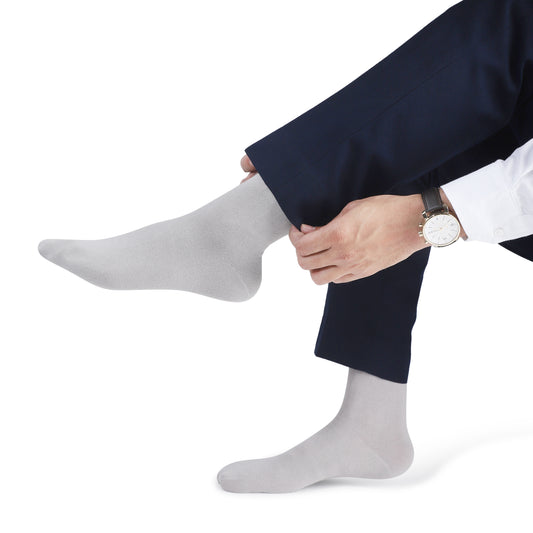 Men Crew Length Seamless Socks-Light Grey