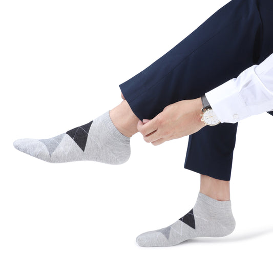 Men Sneaker Length Argyle Pattern Socks- Light Grey