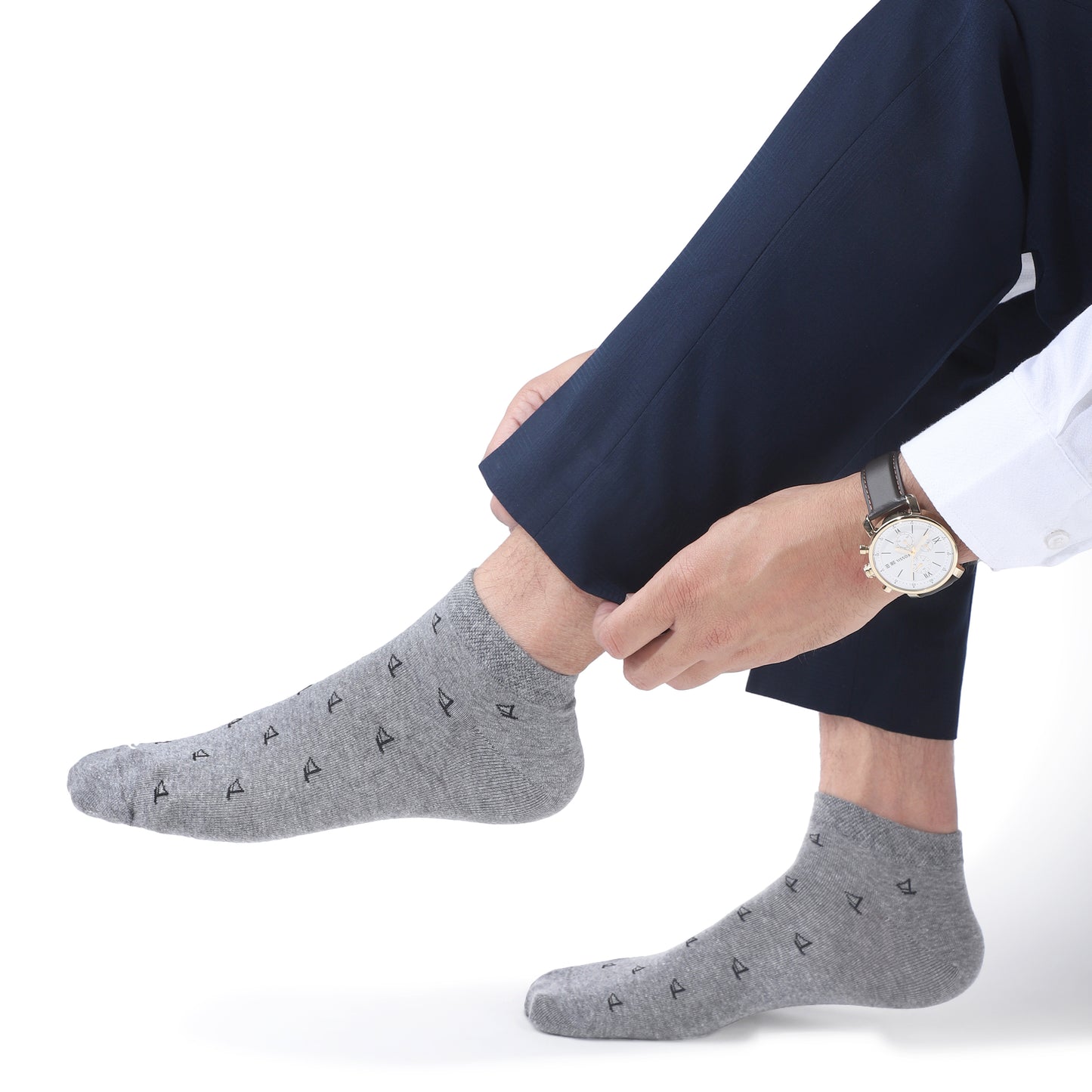 Men Sneaker Length Socks- Grey