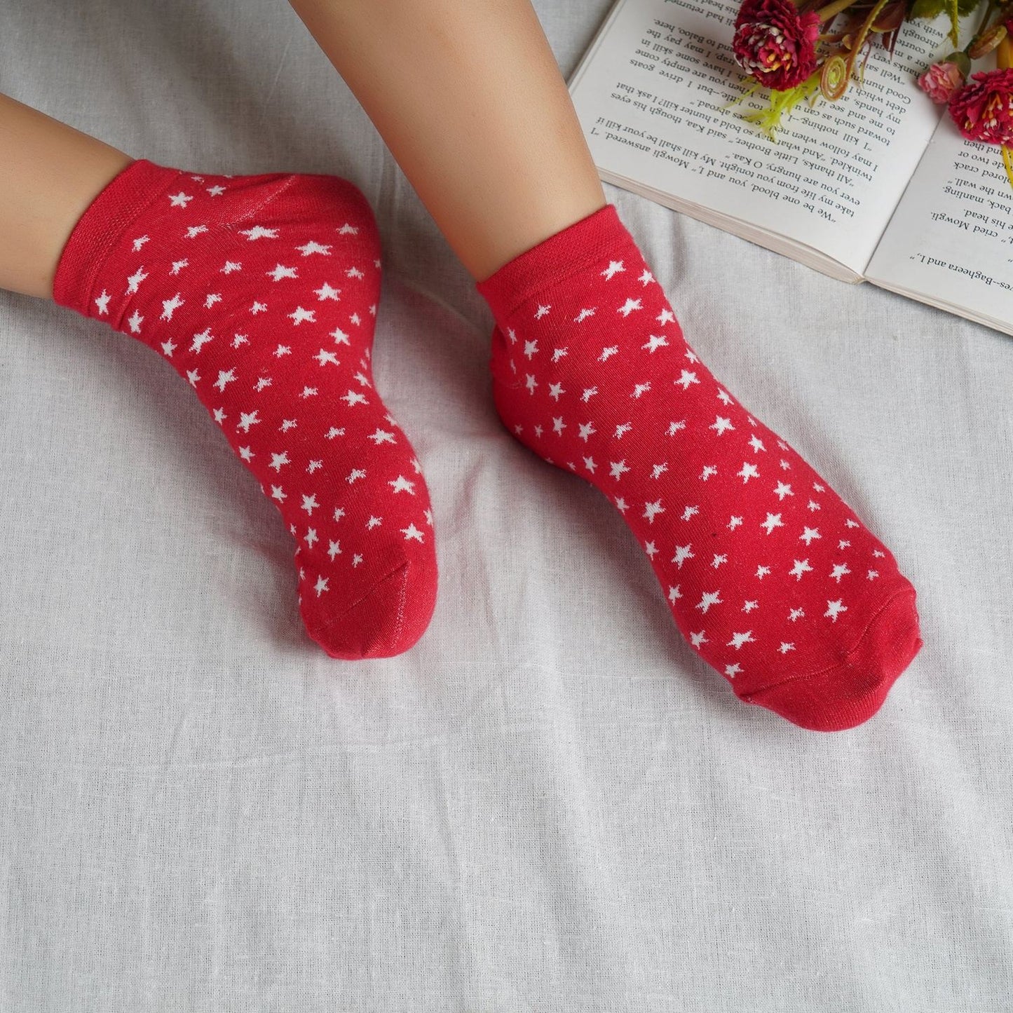 Low Ankle Star Pattern Cotton Socks (Red)
