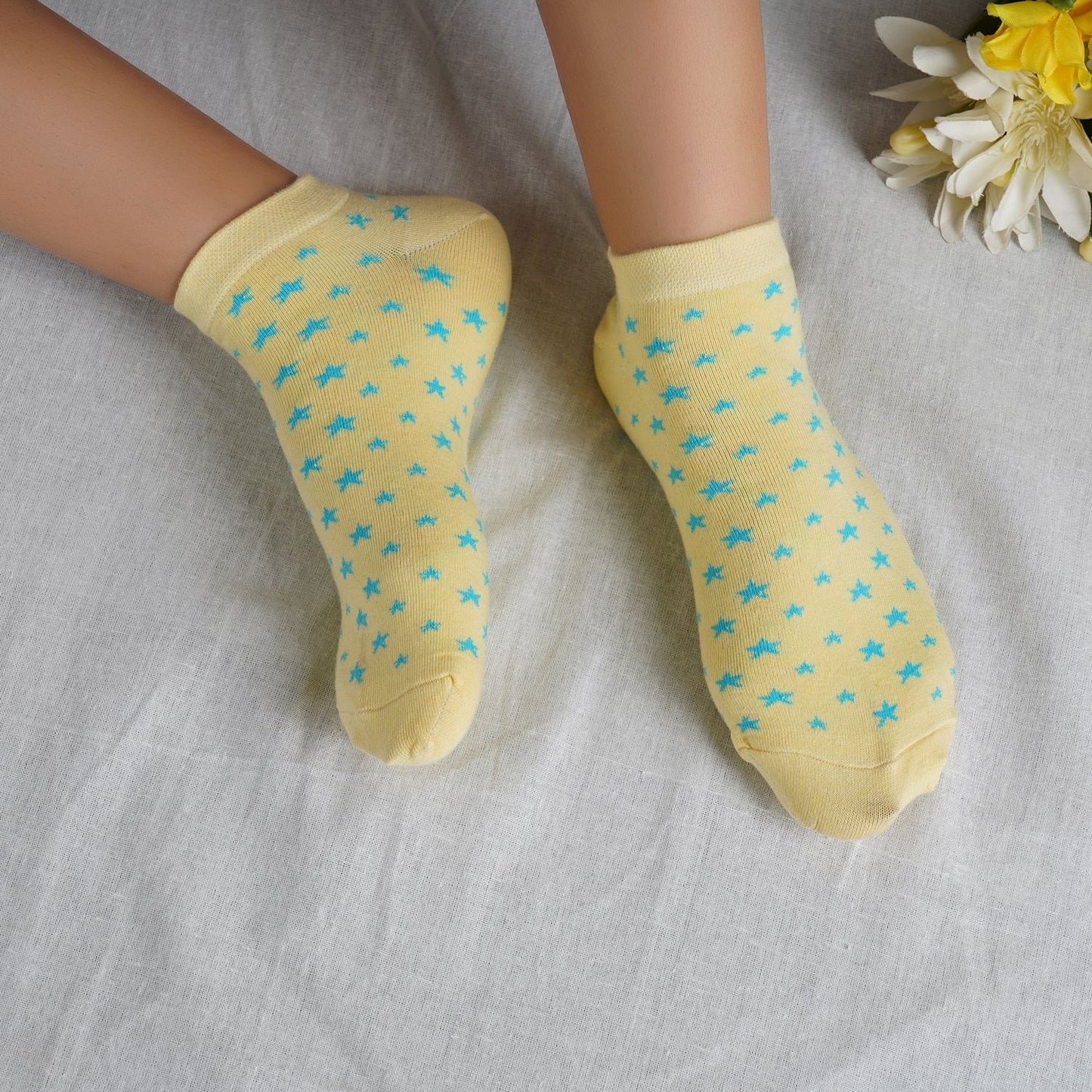 Low Ankle Star Pattern Cotton Socks (Yellow)