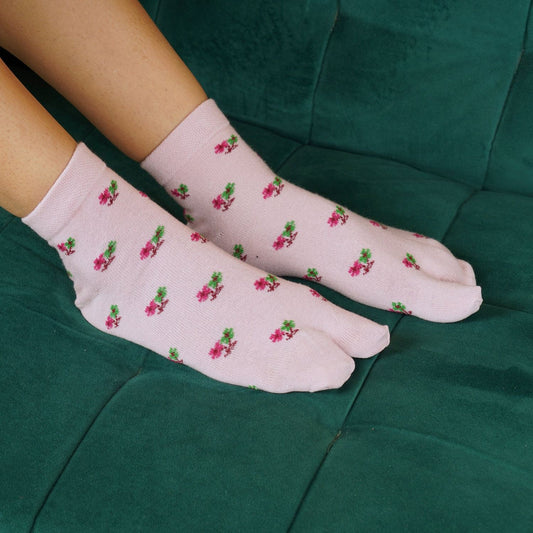 Ankle Thumb Floral Socks (Pink)