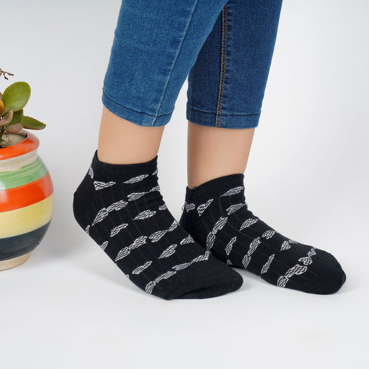 Heart Pattern Sneaker Socks (Black)